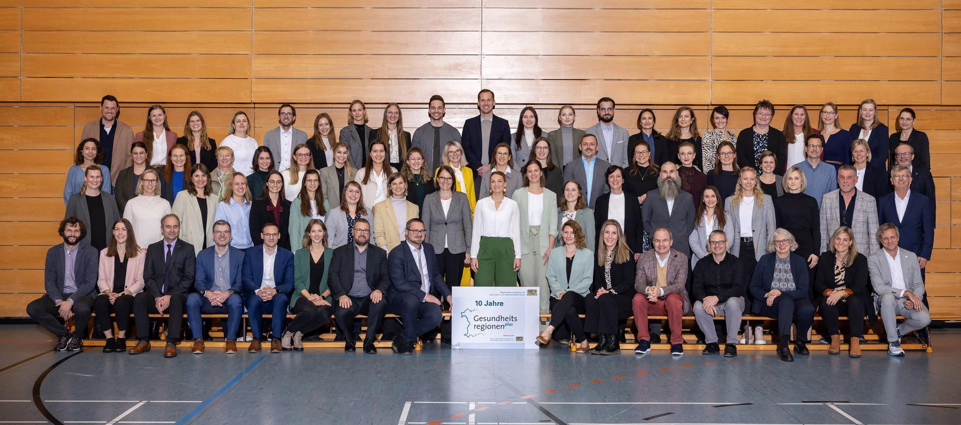 Gruppenbild beim Festakt zu 10 Jahren Gesundheitsregionen plus